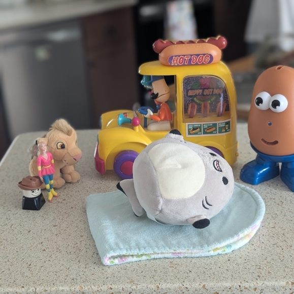 :⁠-⁠D UNLISTED ITEM :⁠-⁠$ - Picture 2 of 2